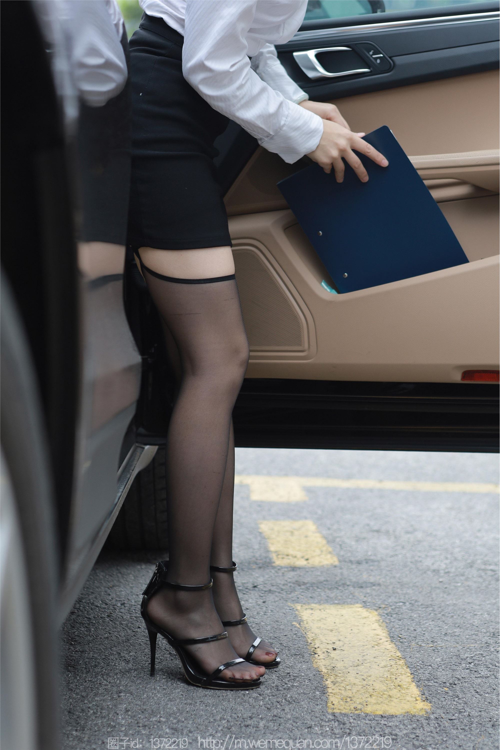 IESS异思趣向  2023.03.18 丝享家 1394 小婕《老板 来啦～》